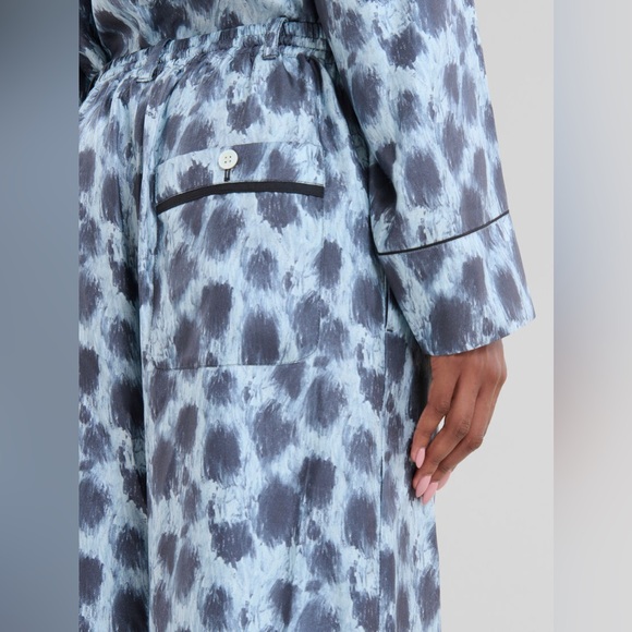 MARNI Light blue silk palazzo trousers with Crayon Leopard print - Picture 3 of 5